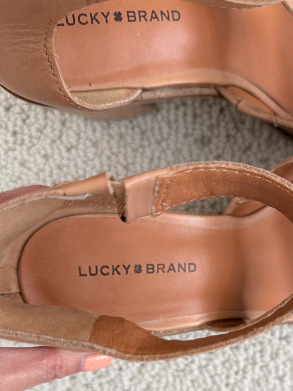 Lucky Brand Valka City Tan Leather Sandals - Picture 6 of 10